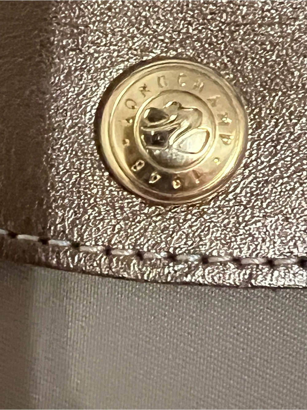 NWOT Authentic Longchamp Taupe Satchel Bag w/ Gold Hardware Metallic Leather - Picture 3 of 14